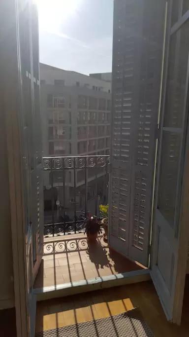 Apartmán Piso En Sagrada Familia Barcelona Exteriér fotografie